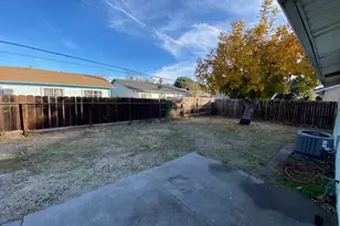 7010 Hemet Ave., Stockton, CA 95207 - Photo 17