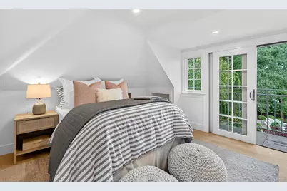 729 Chiltern Rd, Hillsborough, CA 94010 - Photo 37