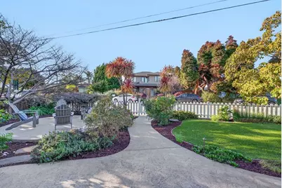 4380 Court Dr, Santa Cruz, CA 95062 - Photo 37