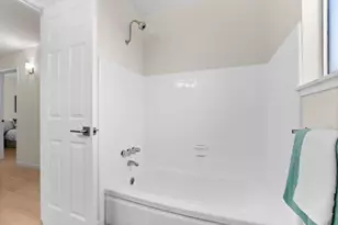 1118 Revere Dr, Sunnyvale, CA 94087 - Photo 23