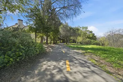 1334 Greenwich Ct, San Jose, CA 95125 - Photo 77