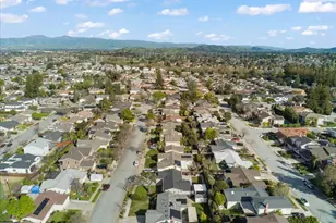 1710 Canna Ln, San Jose, CA 95124 - Photo 49