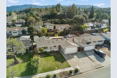 1710 Canna Ln, San Jose, CA 95124 - Photo 45