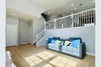 562 Montego Ter, Sunnyvale, CA 94089 - Photo 5