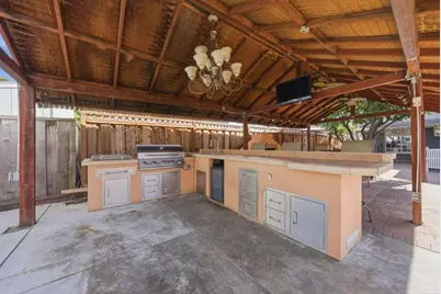 2015 Main St, Santa Clara, CA 95050 - Photo 43