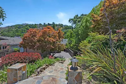 153 Devonshire Blvd, San Carlos, CA 94070 - Photo 13