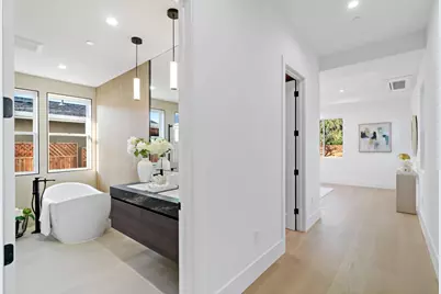 1040 W Riverside Way, San Jose, CA 95129 - Photo 25