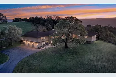 3270 Paseo Vista Ave, San Martin, CA 95046 - Photo 1