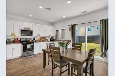 1415 Crimson Ln, Manteca, CA 95336 - Photo 15