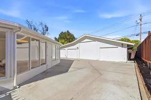 22141 Wallace Dr, Cupertino, CA 95014 - Photo 37