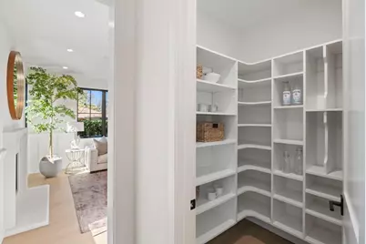 311 Linfield Dr, Menlo Park, CA 94025 - Photo 27