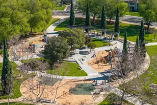 1302 Fairway Entrance Dr, San Jose, CA 95131 - Photo 27