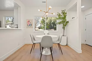 1302 Fairway Entrance Dr, San Jose, CA 95131 - Photo 5