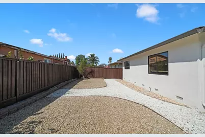 2571 Gumdrop Dr, San Jose, CA 95148 - Photo 37