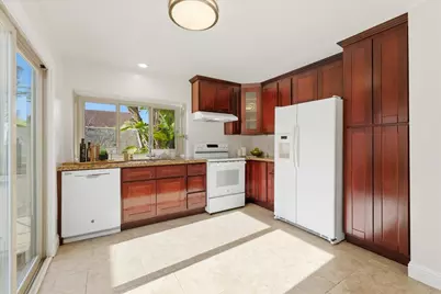 32 Lido Cir, Redwood City, CA 94065 - Photo 29