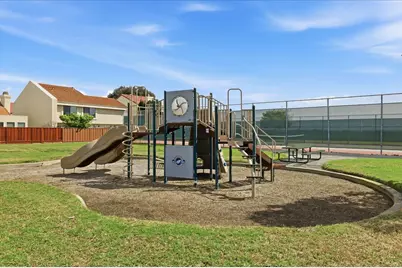 32 Lido Cir, Redwood City, CA 94065 - Photo 71