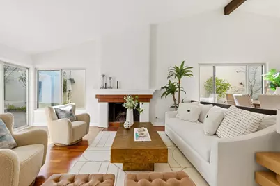 32 Lido Cir, Redwood City, CA 94065 - Photo 11