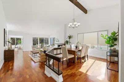 32 Lido Cir, Redwood City, CA 94065 - Photo 17