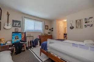 1423 &amp 1425 Essex Way, San Jose, CA 95117 - Photo 15