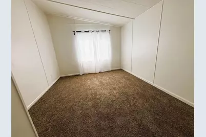 128 Chateau La Salle Dr 128, San Jose, CA 95111 - Photo 23