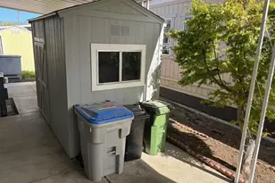 128 Chateau La Salle Dr 128, San Jose, CA 95111 - Photo 27