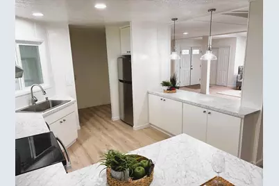 128 Chateau La Salle Dr 128, San Jose, CA 95111 - Photo 5