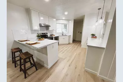 128 Chateau La Salle Dr 128, San Jose, CA 95111 - Photo 3