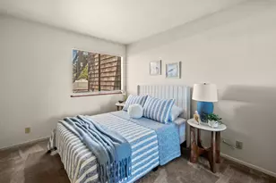 461 Dela Vina Ave 209, Monterey, CA 93940 - Photo 9