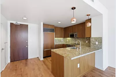 38 N Almaden Blvd 1906, San Jose, CA 95110 - Photo 13