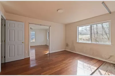 1137 Champagne Ln, San Jose, CA 95132 - Photo 35