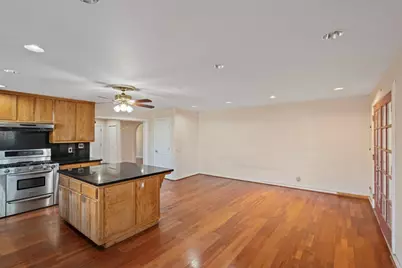 1137 Champagne Ln, San Jose, CA 95132 - Photo 9