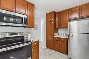 928 Wright Ave 402, Mountain View, CA 94043 - Photo 9