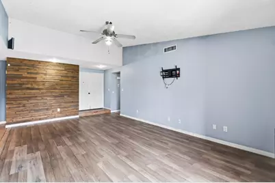 5850 E Ramona Ave, Fresno, CA 93727 - Photo 7