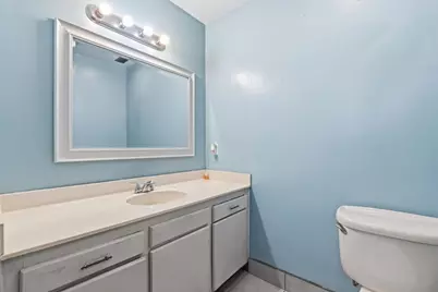 5850 E Ramona Ave, Fresno, CA 93727 - Photo 13