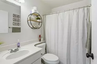 1075 Sherman Dr, Salinas, CA 93907 - Photo 19