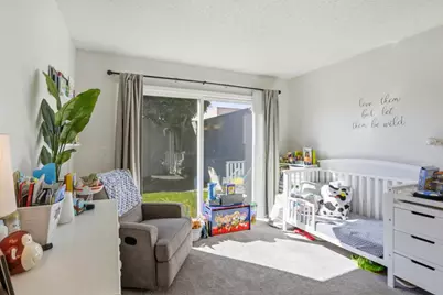 1075 Sherman Dr, Salinas, CA 93907 - Photo 13