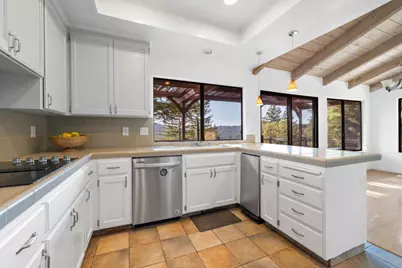 25435 Hutchinson Rd, Los Gatos, CA 95033 - Photo 13