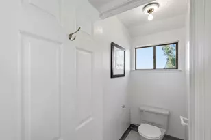 2734 Summit Dr, Burlingame, CA 94010 - Photo 41