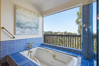 2734 Summit Dr, Burlingame, CA 94010 - Photo 39