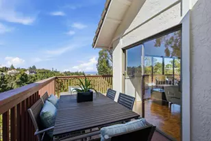 2734 Summit Dr, Burlingame, CA 94010 - Photo 23