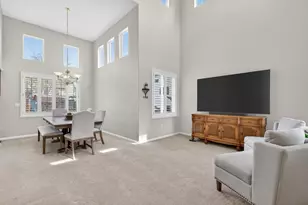 730 Calais Dr, Hollister, CA 95023 - Photo 11