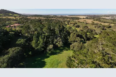 7570 Paseo Vis, Monterey, CA 93940 - Photo 5