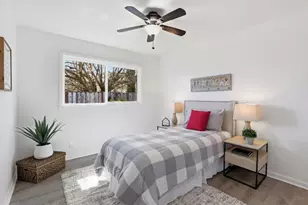 1392 Mantelli Dr, Gilroy, CA 95020 - Photo 11