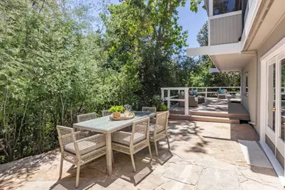 927 Continental Dr, Menlo Park, CA 94025 - Photo 35