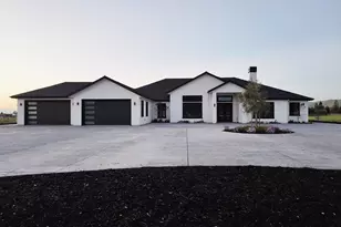 600 Torrano Ct, Hollister, CA 95023 - Photo 1
