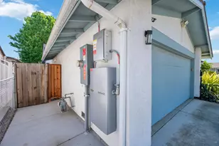 582 Oldbrook Ct, San Jose, CA 95111 - Photo 43