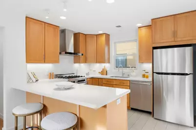 2044 Saint Francis Way, San Carlos, CA 94070 - Photo 9