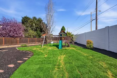 1116 Oakbluff Ct, San Jose, CA 95131 - Photo 11