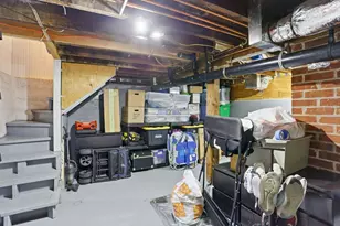 166 E Humboldt St, San Jose, CA 95112 - Photo 29