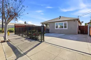 166 E Humboldt St, San Jose, CA 95112 - Photo 39